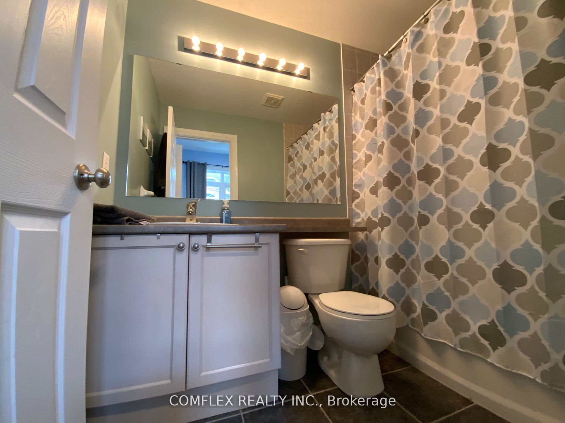 73 Wicker Park Way