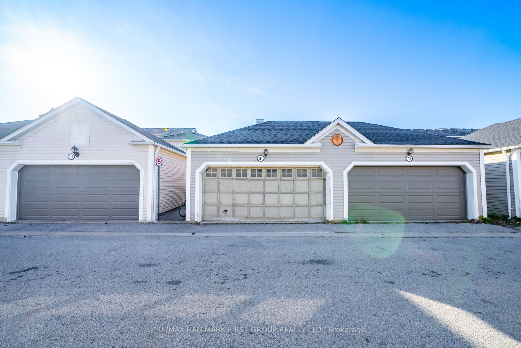 114 Warwick Ave