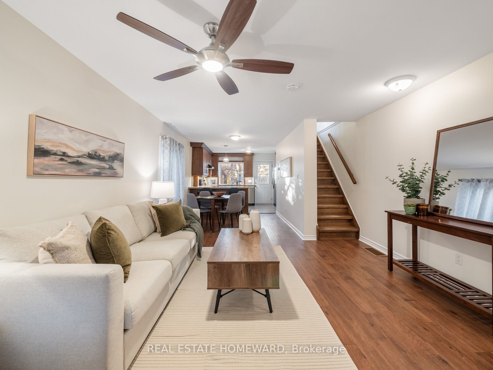 6 Alton Ave