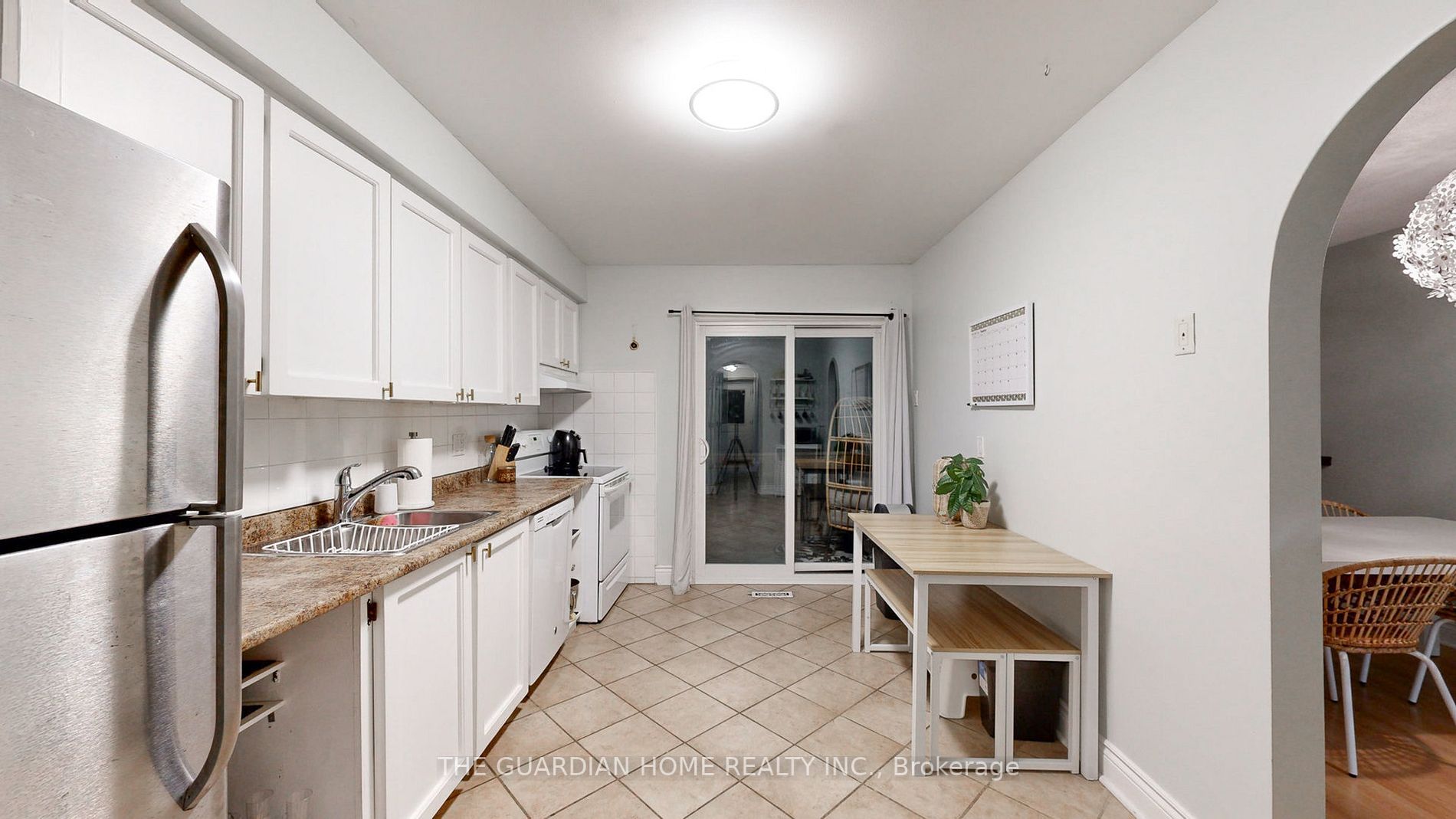 394 Ormond Dr