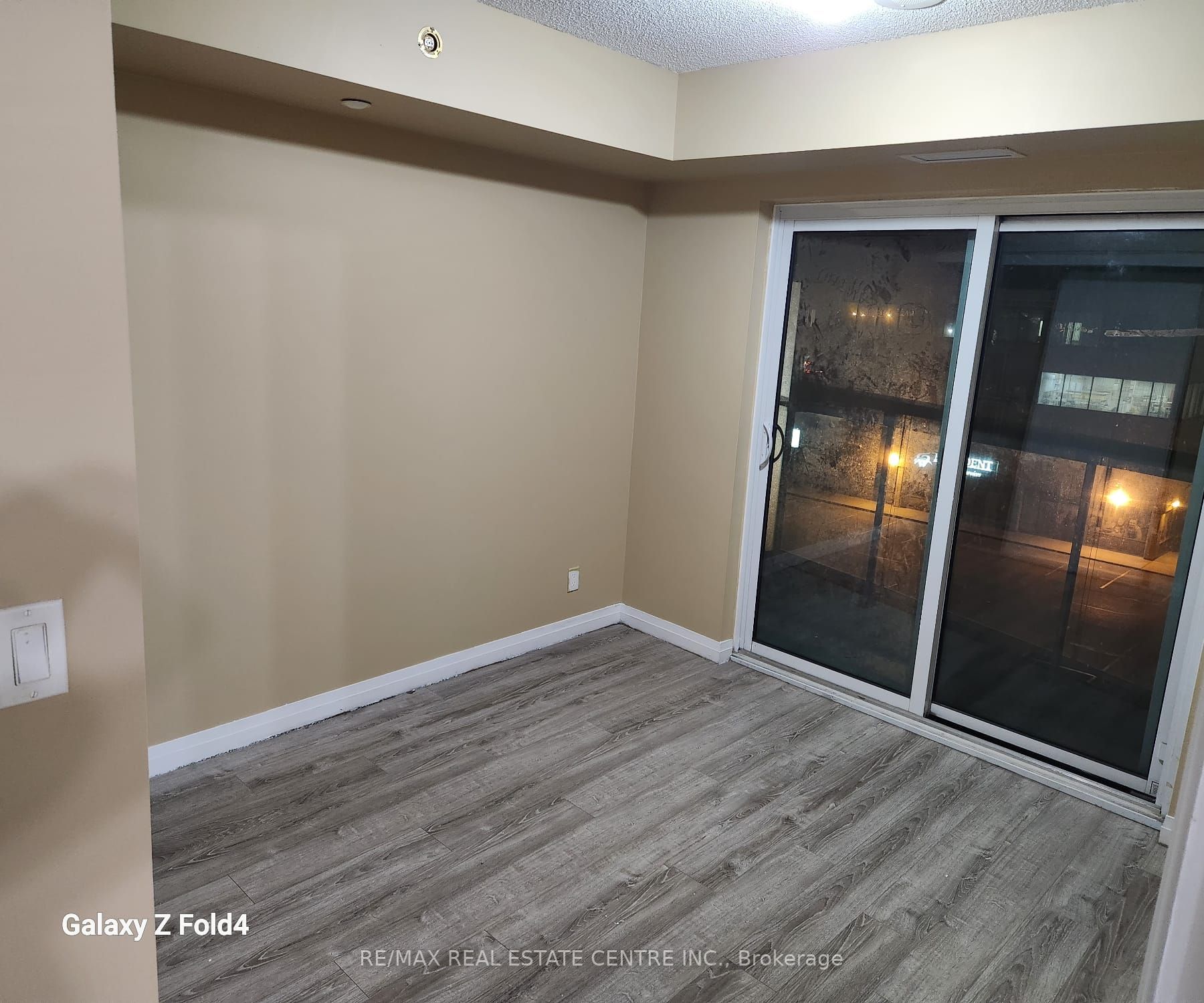 2150 Lawrence Ave, #509
