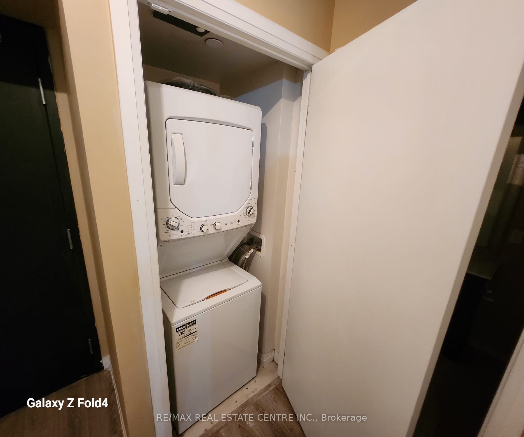 2150 Lawrence Ave, #509