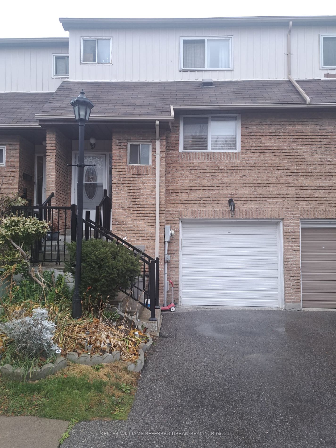 9 Willows Lane, #122