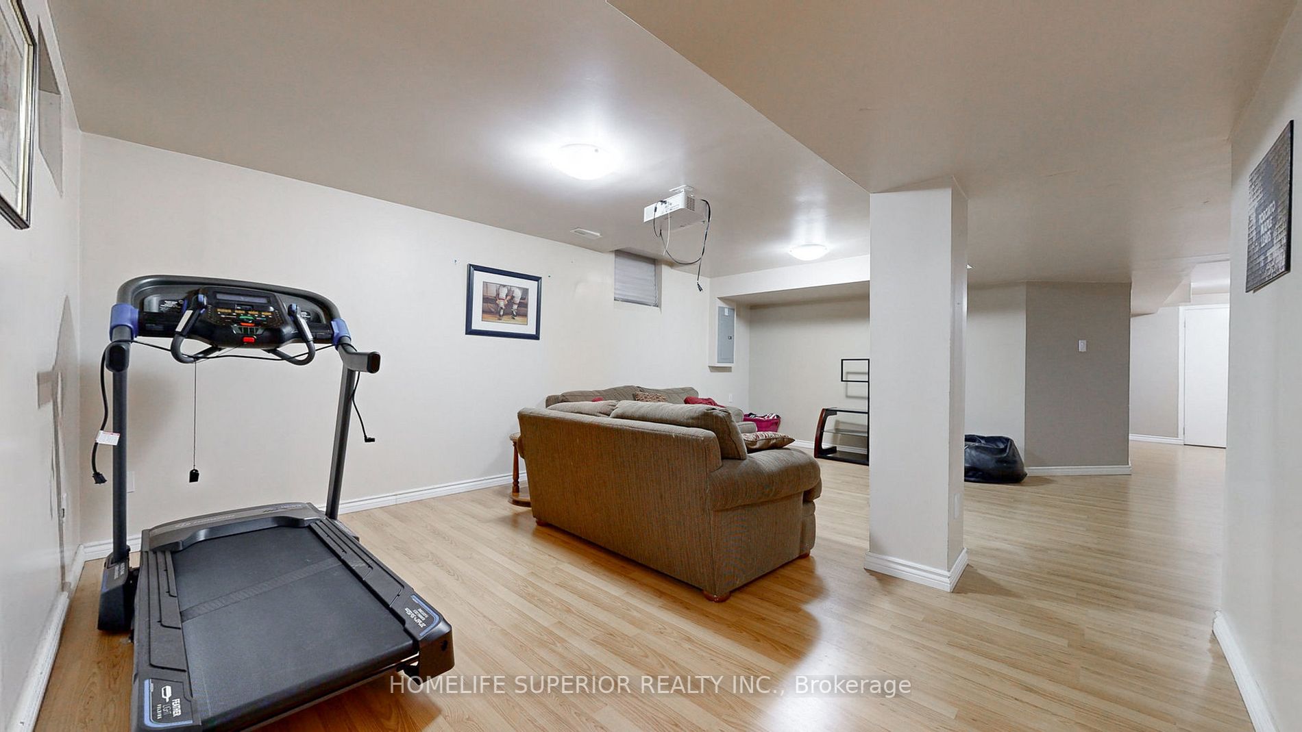 88 Mcfeeters Cres