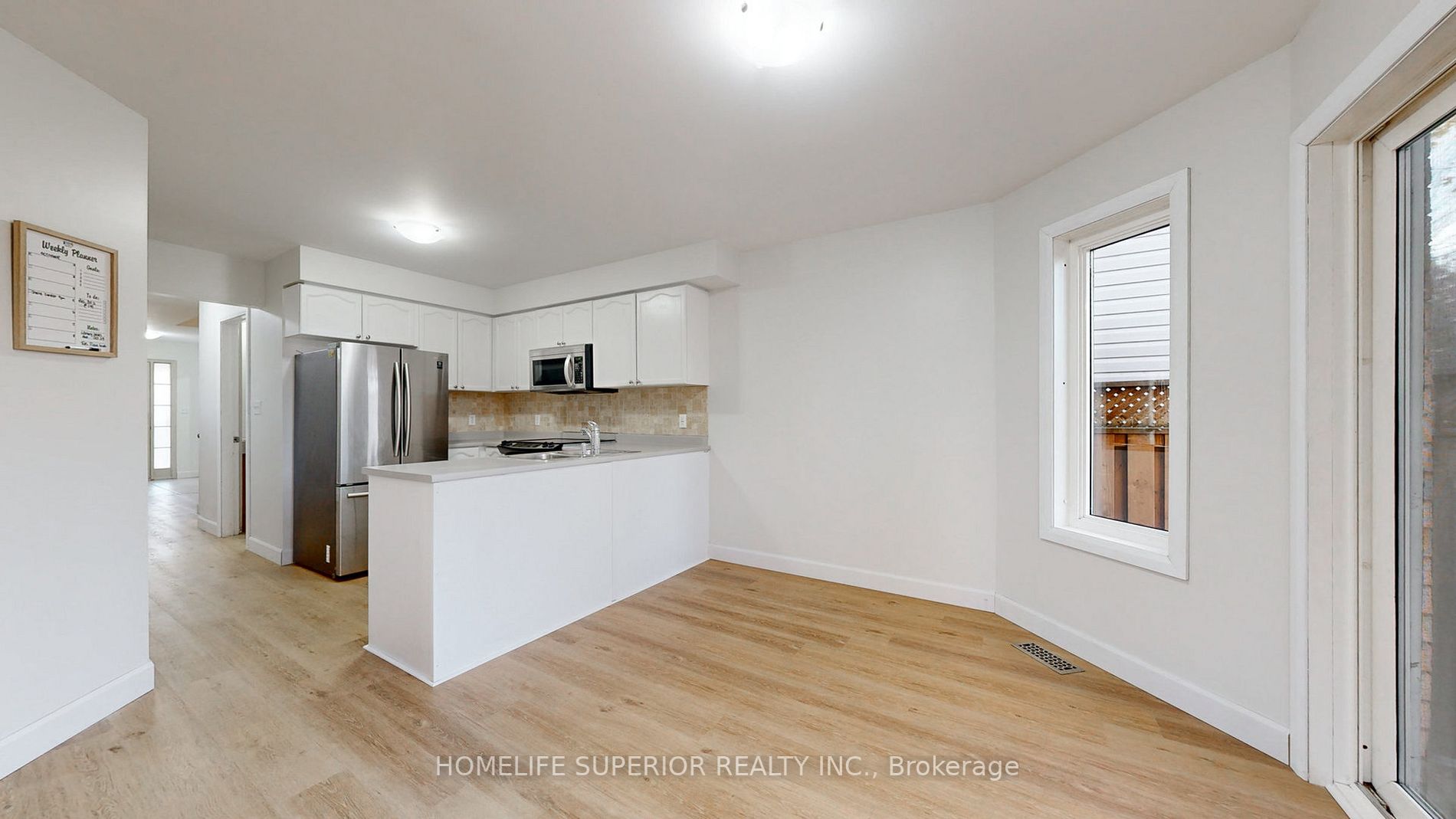 88 Mcfeeters Cres
