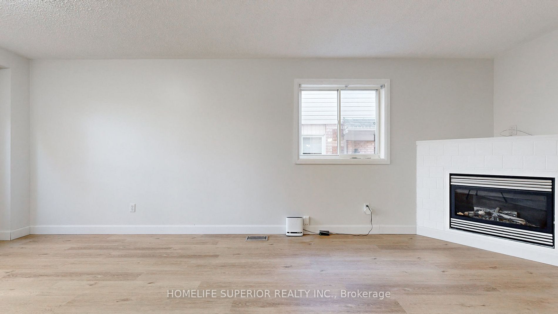 88 Mcfeeters Cres