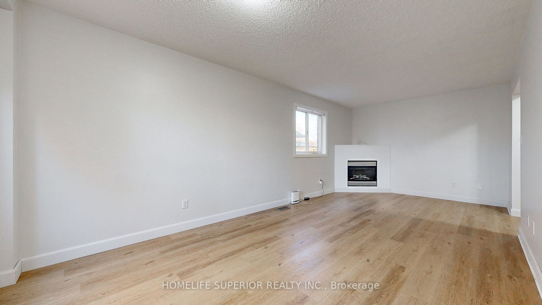 88 Mcfeeters Cres