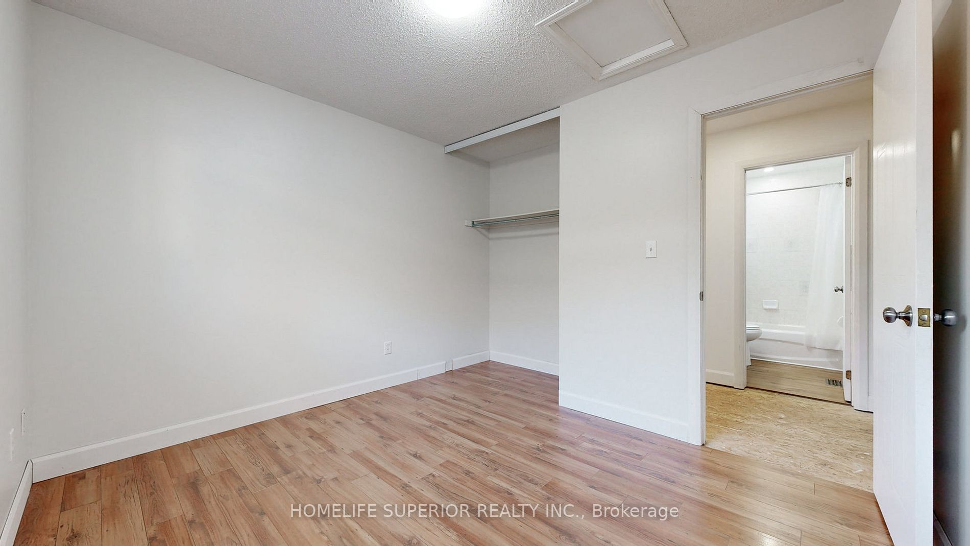 88 Mcfeeters Cres