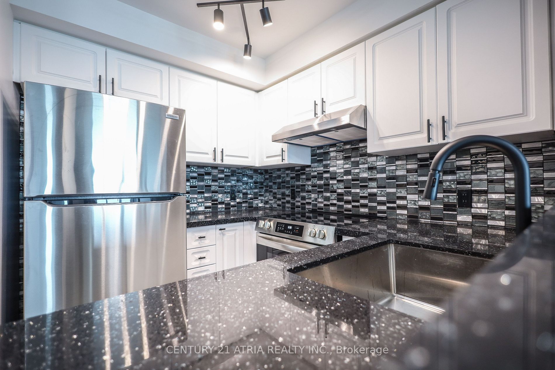 11 Lee Centre Drive, #2308