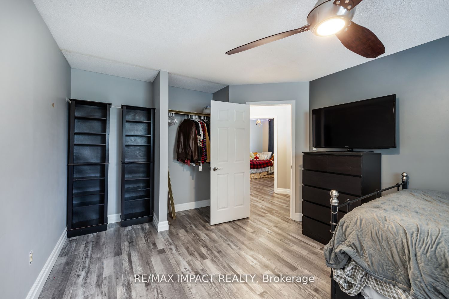 21 Kingsview Crt