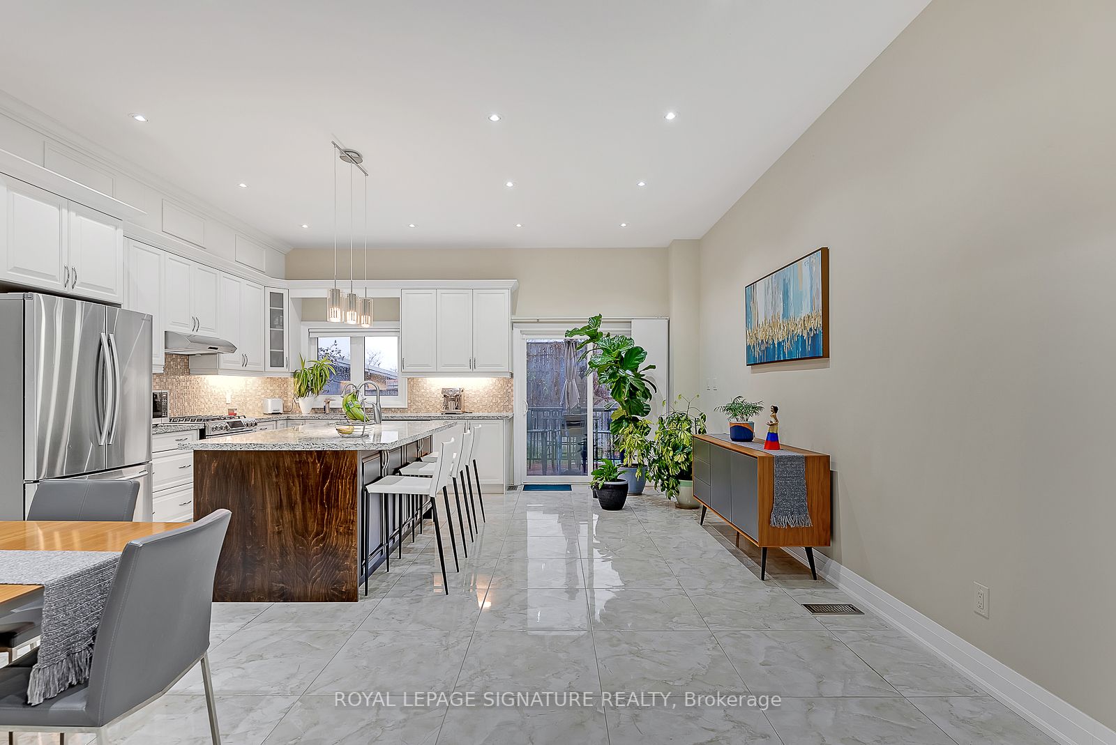 3 Lucy Ave