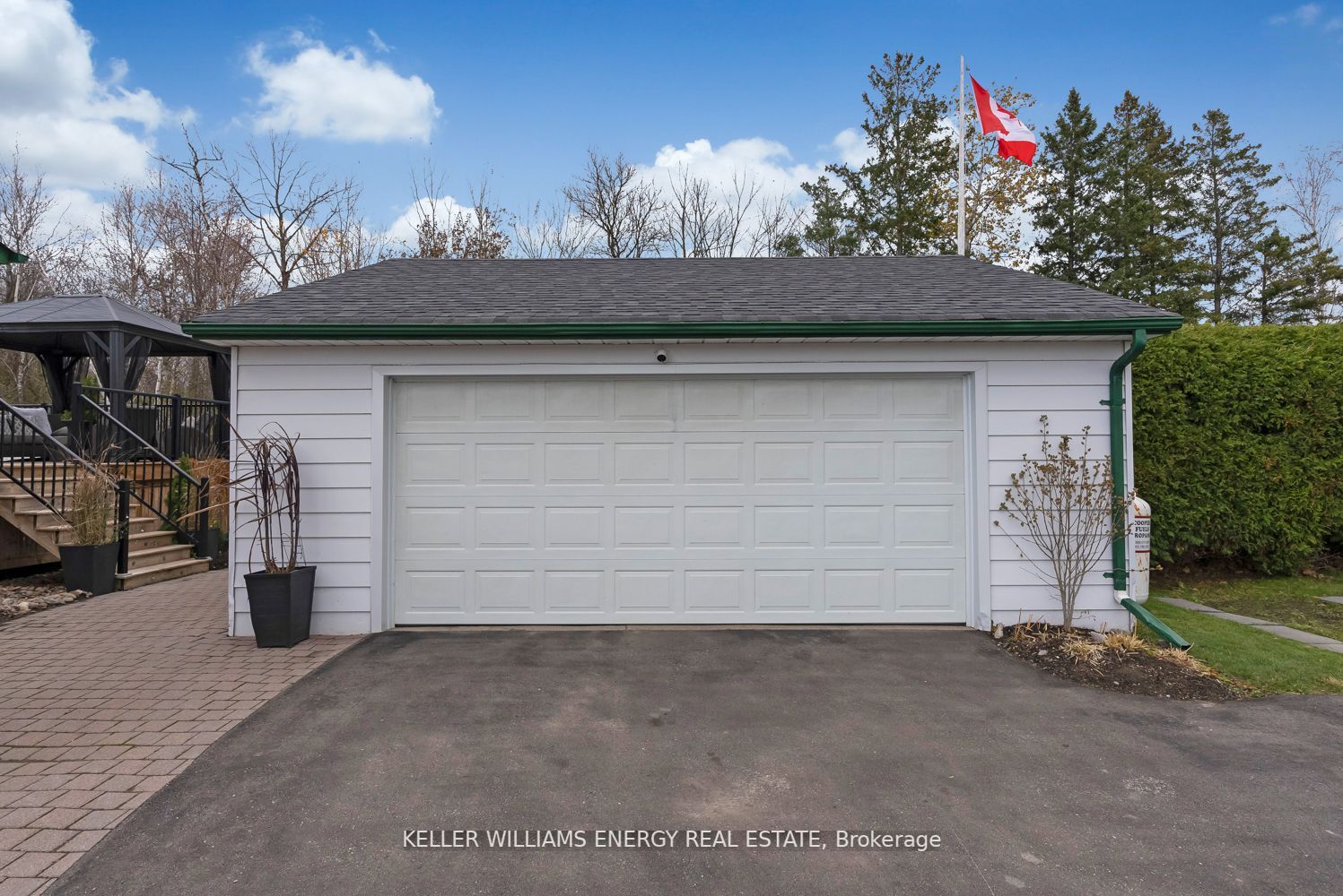 4089 Bowmanville Ave