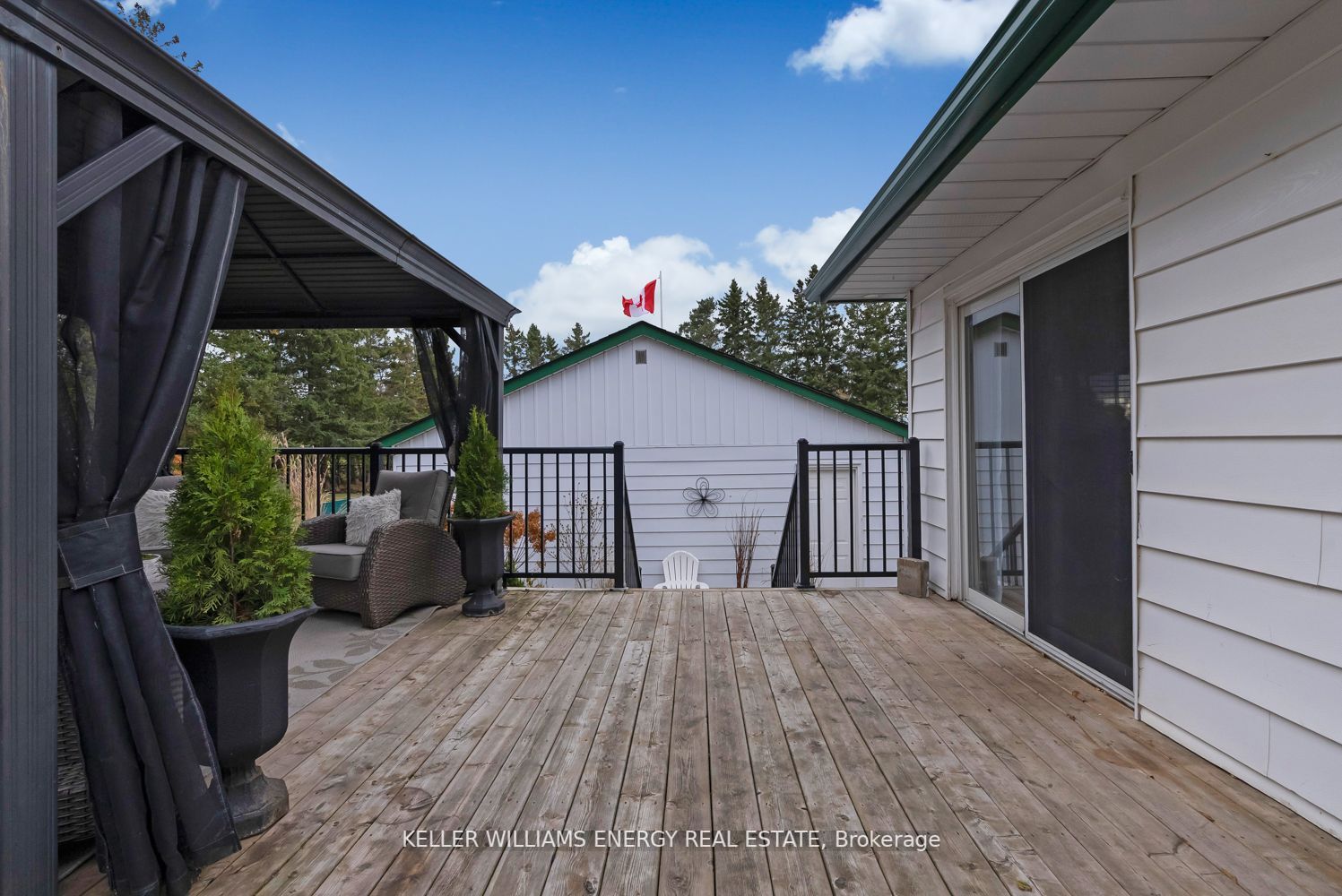 4089 Bowmanville Ave