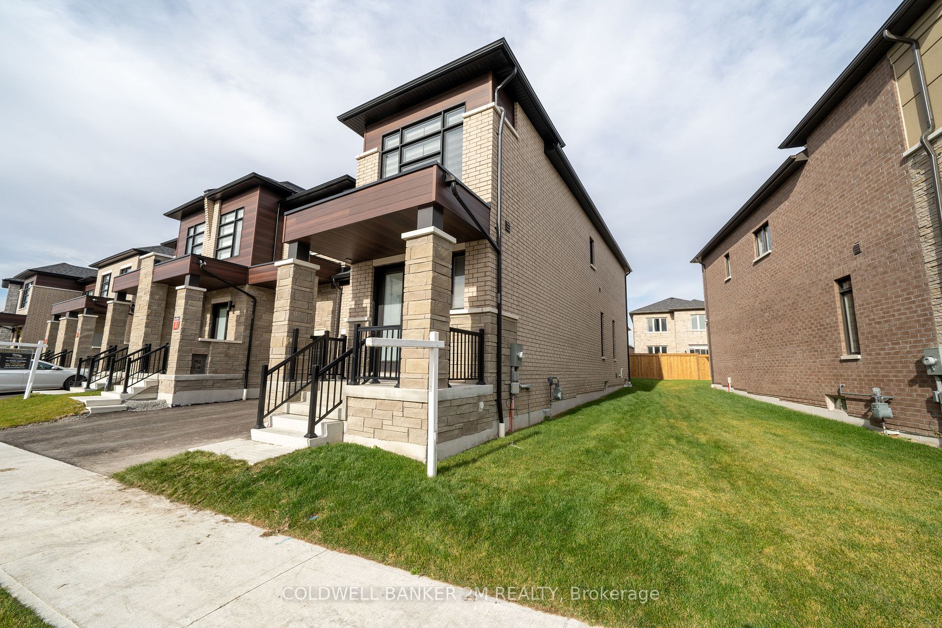 136 Ogston Cres