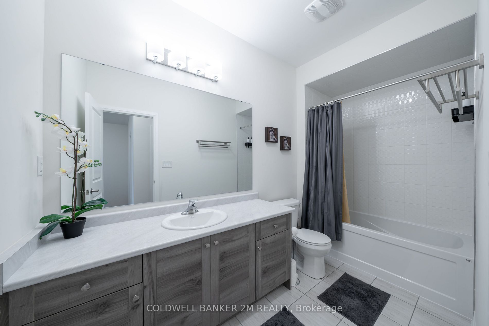 136 Ogston Cres
