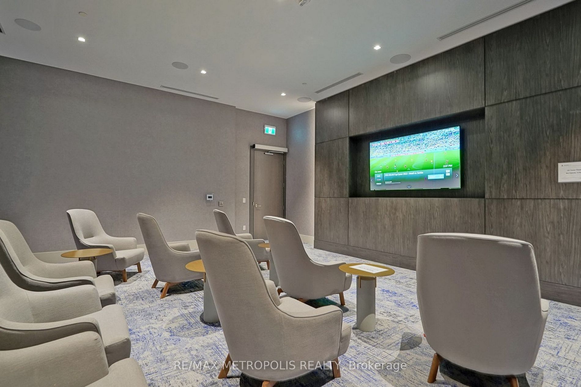 2550 Simcoe St N, #2302