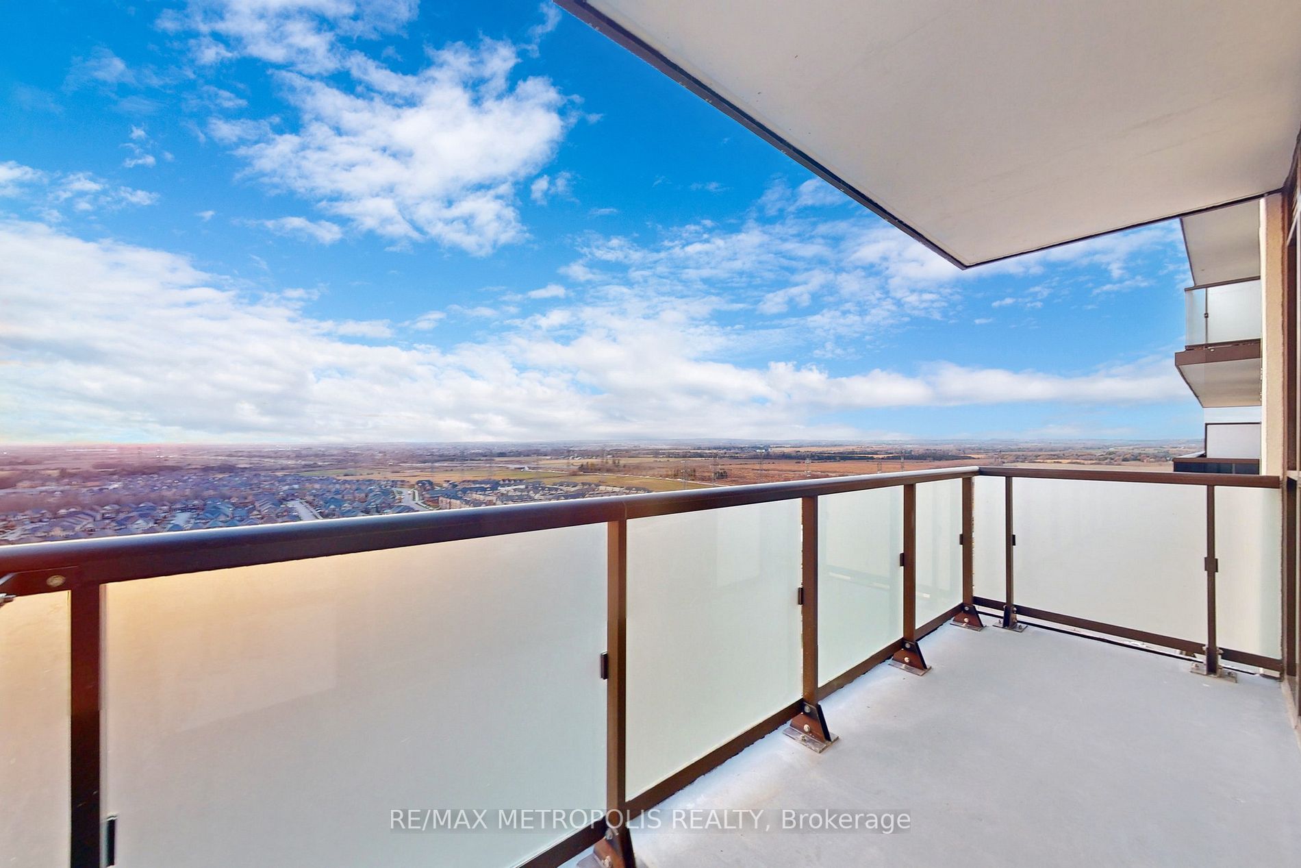 2550 Simcoe St N, #2302
