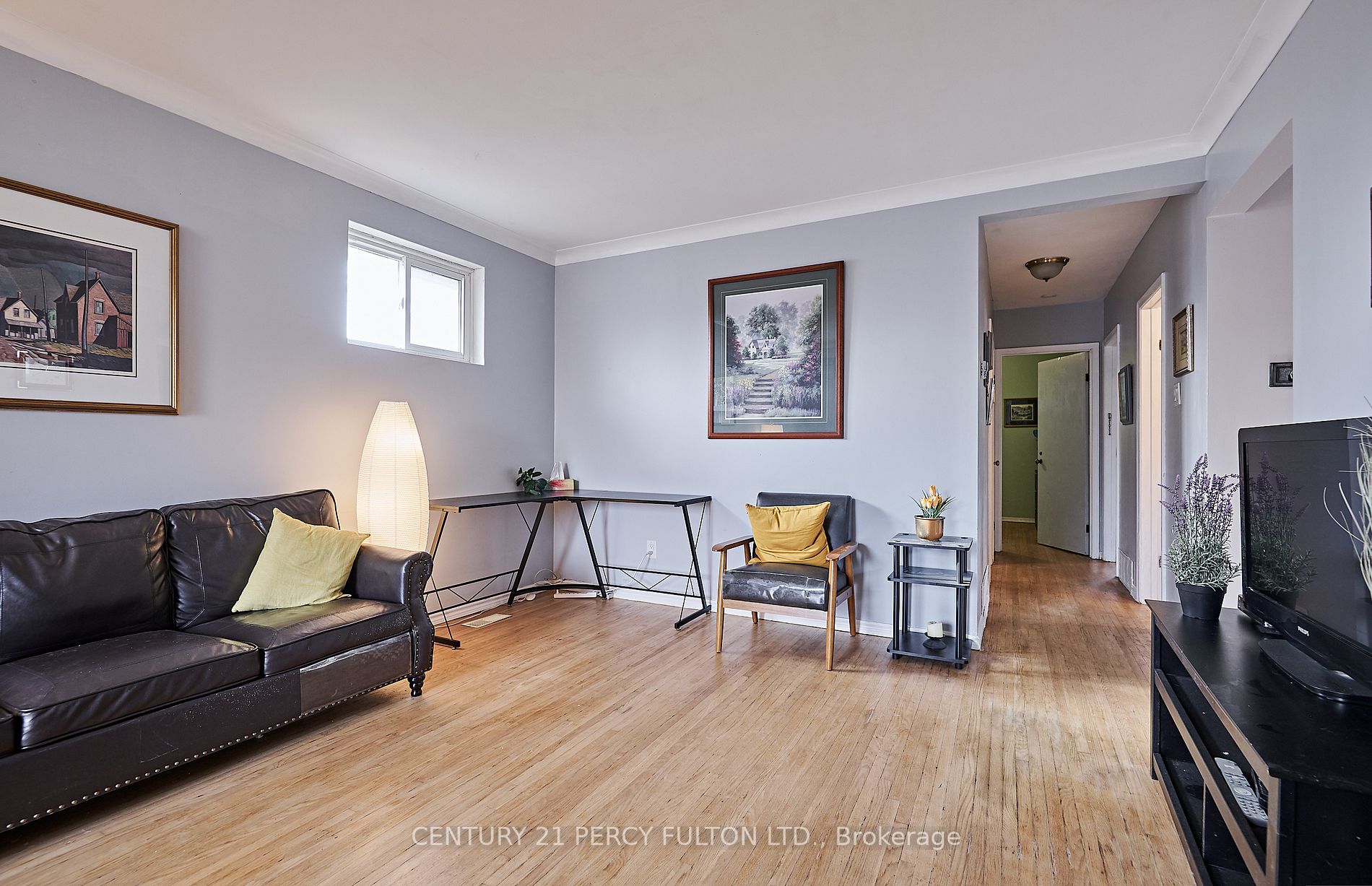 4 Hathway Dr