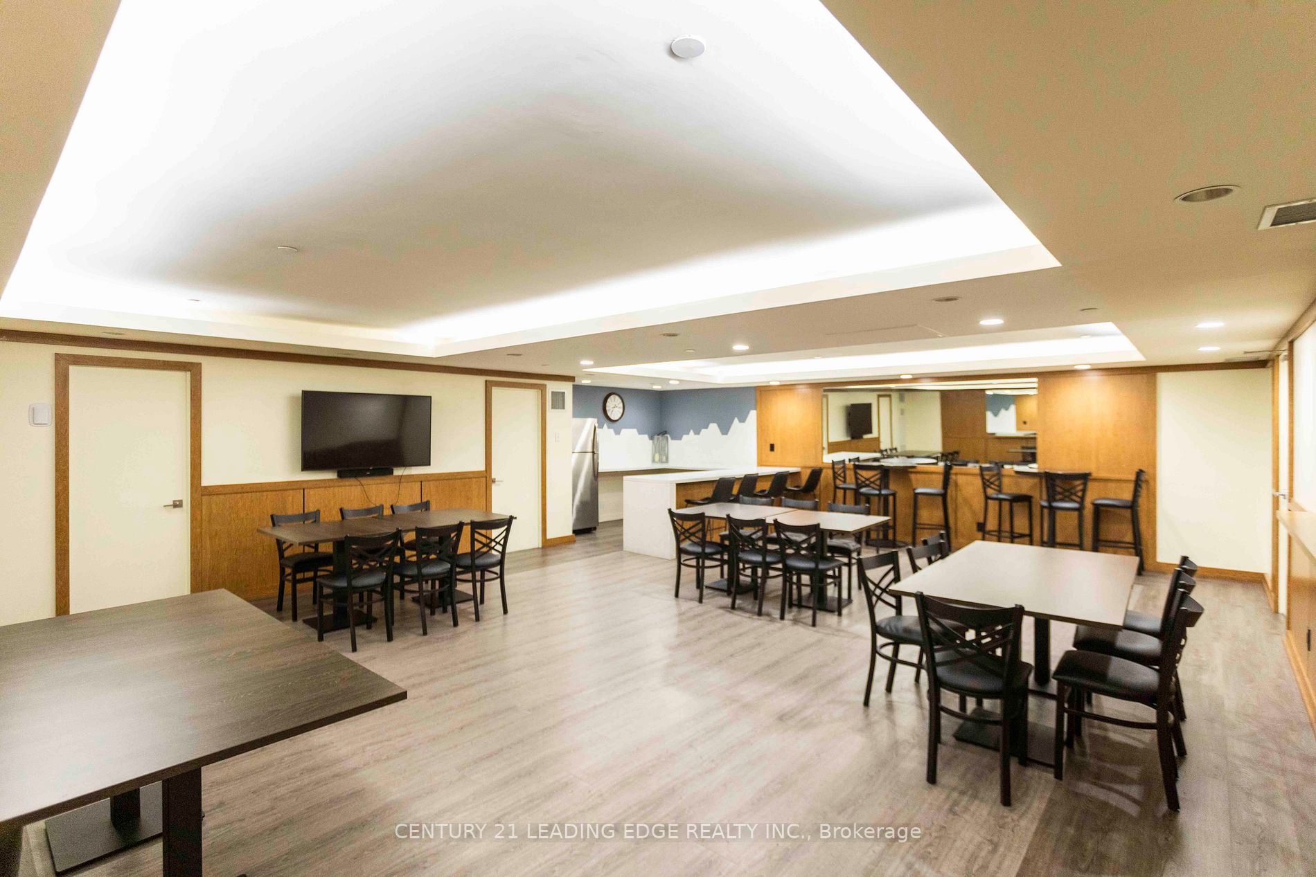 330 Mccowan Rd, #1802