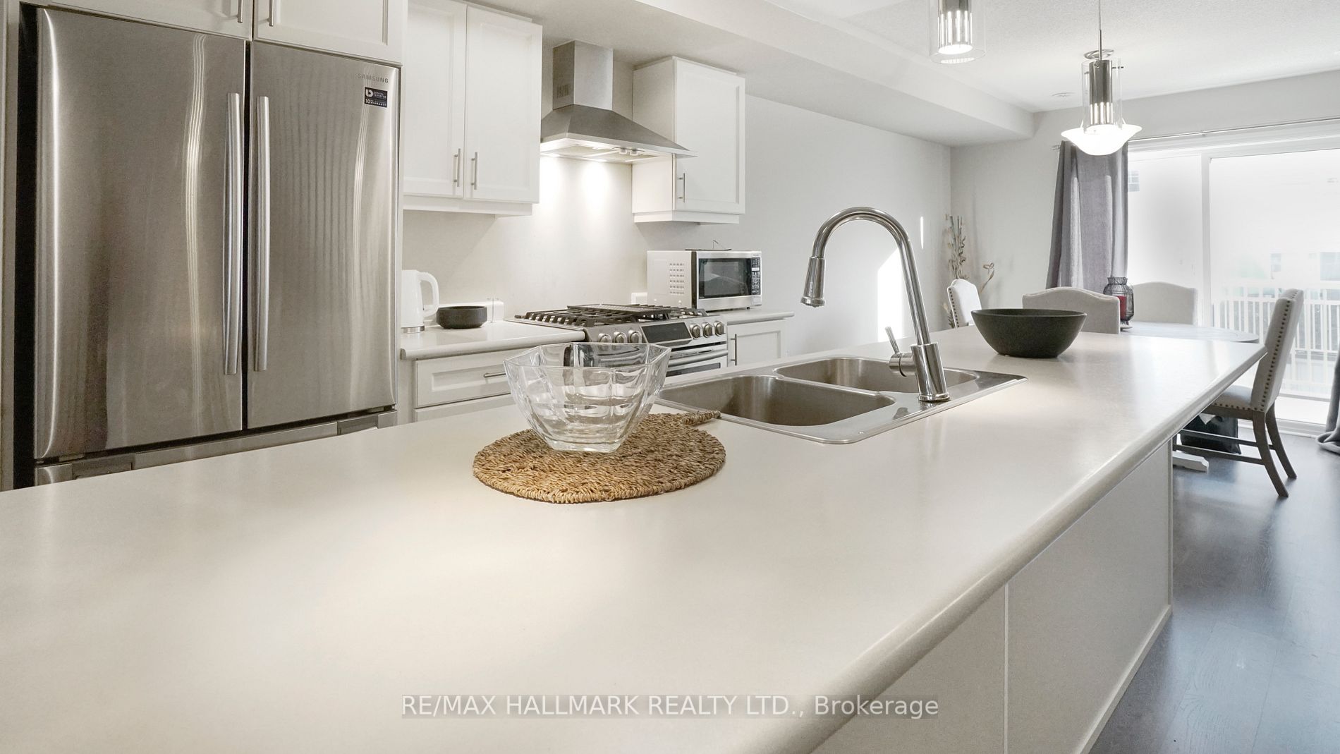 2500 Hill Rise Crt, #86