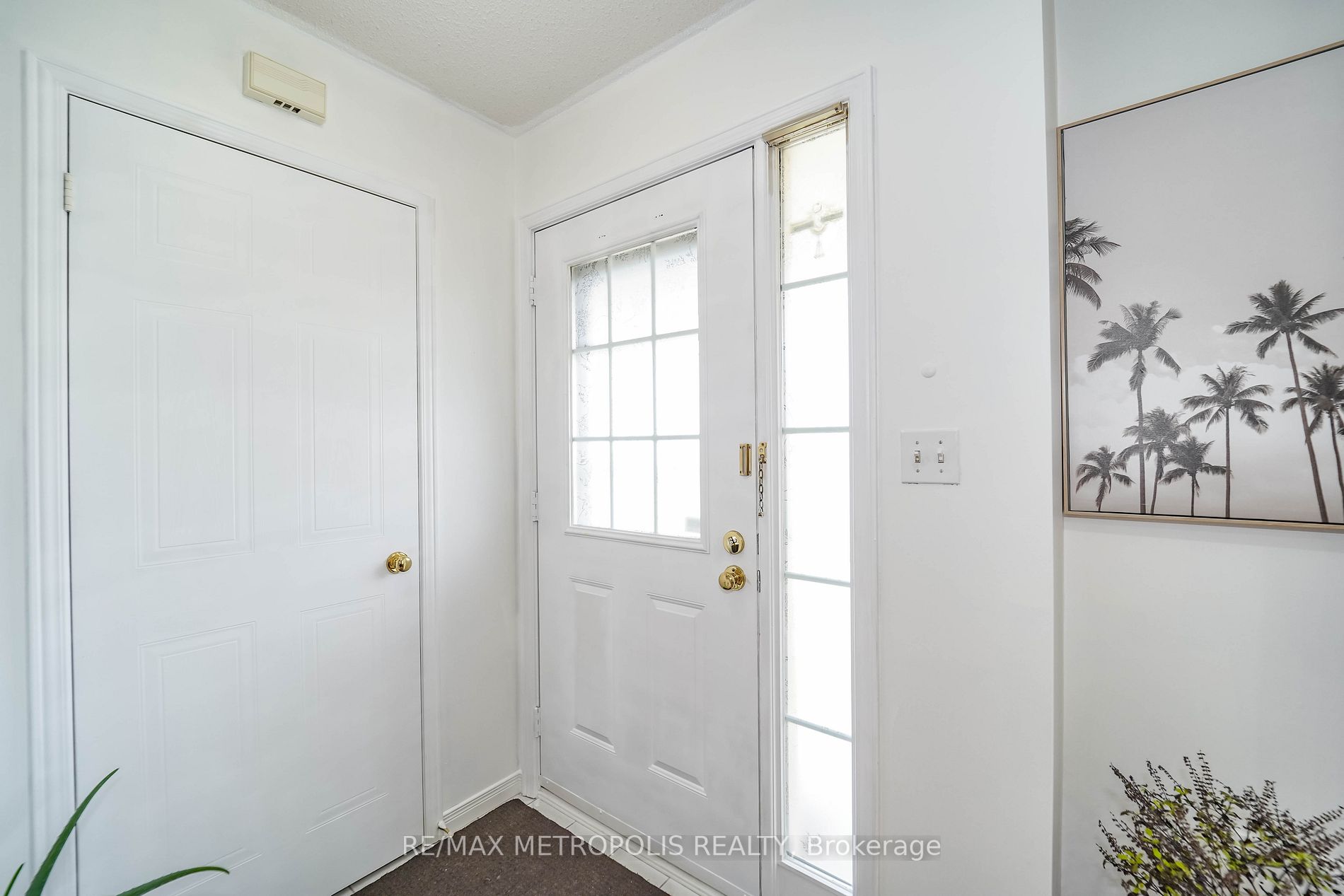 2632 Courtice Rd