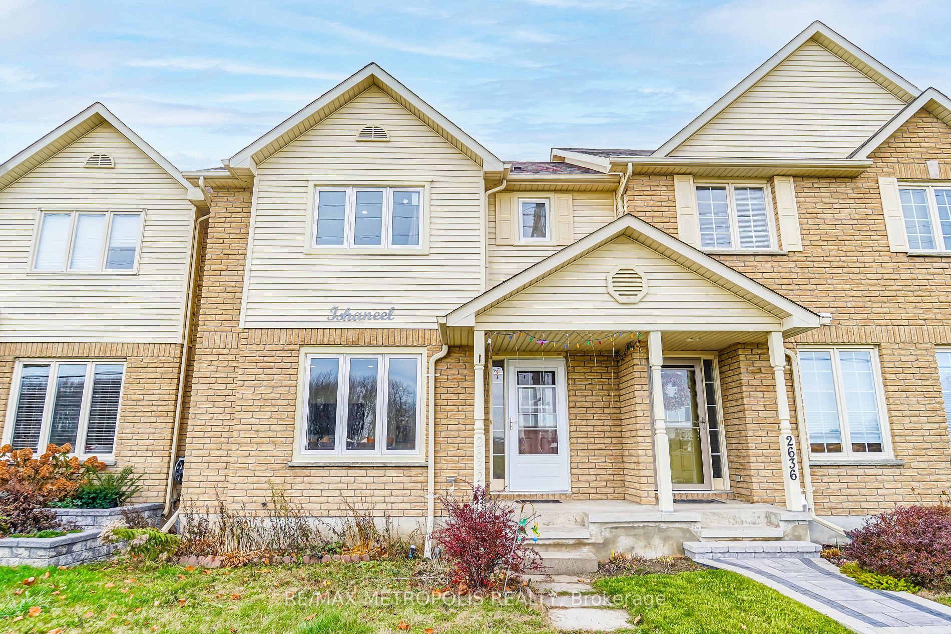2632 Courtice Rd