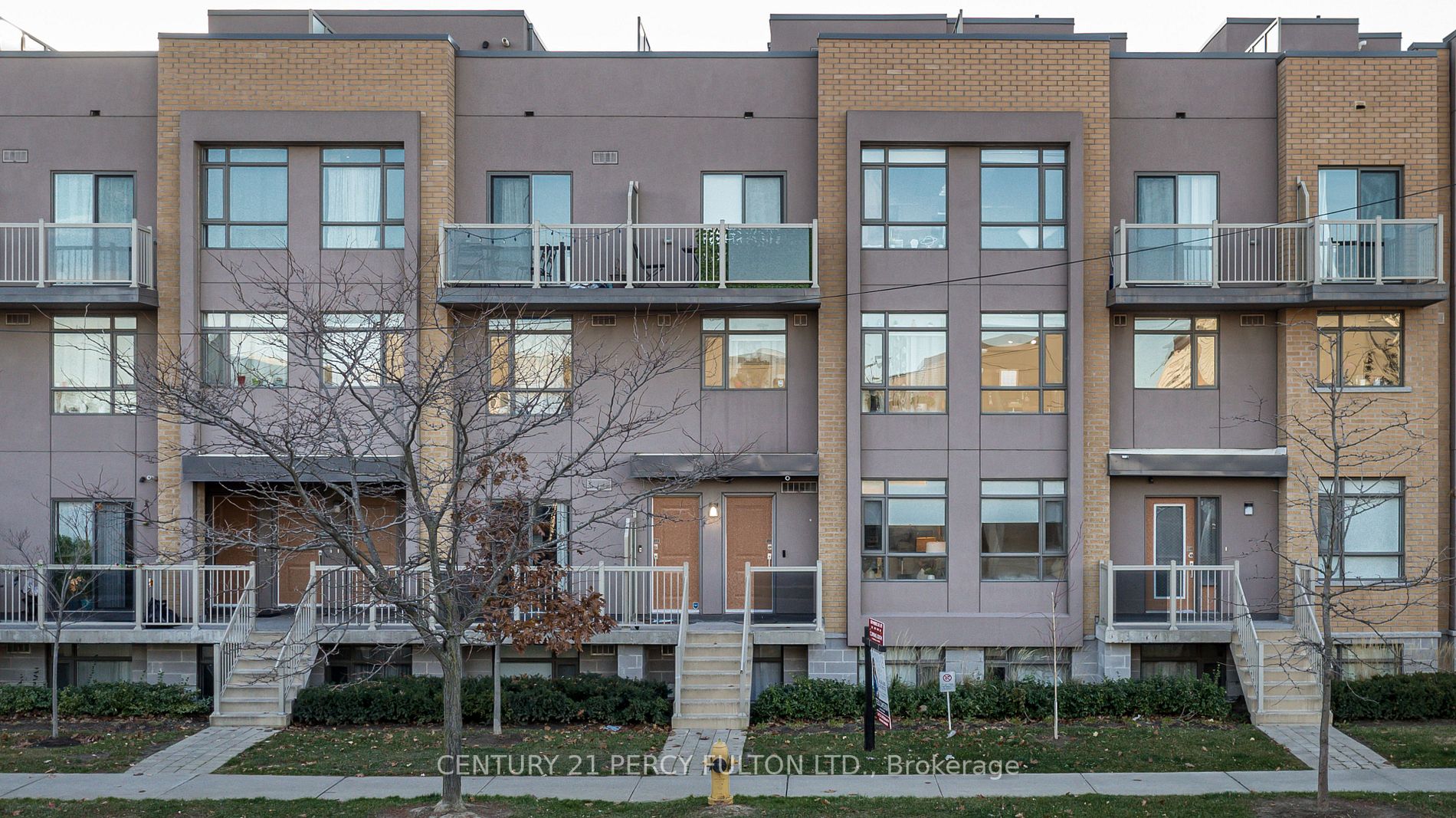 1070 Progress Ave, #211