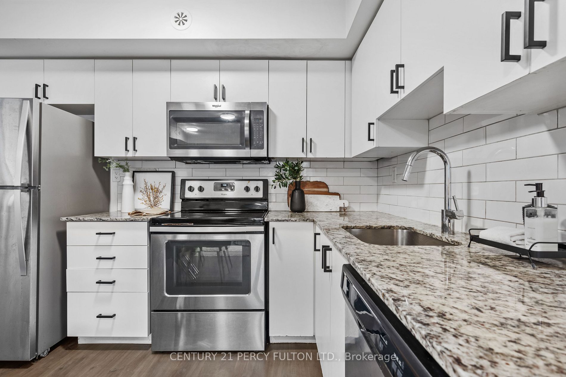 1070 Progress Ave, #211