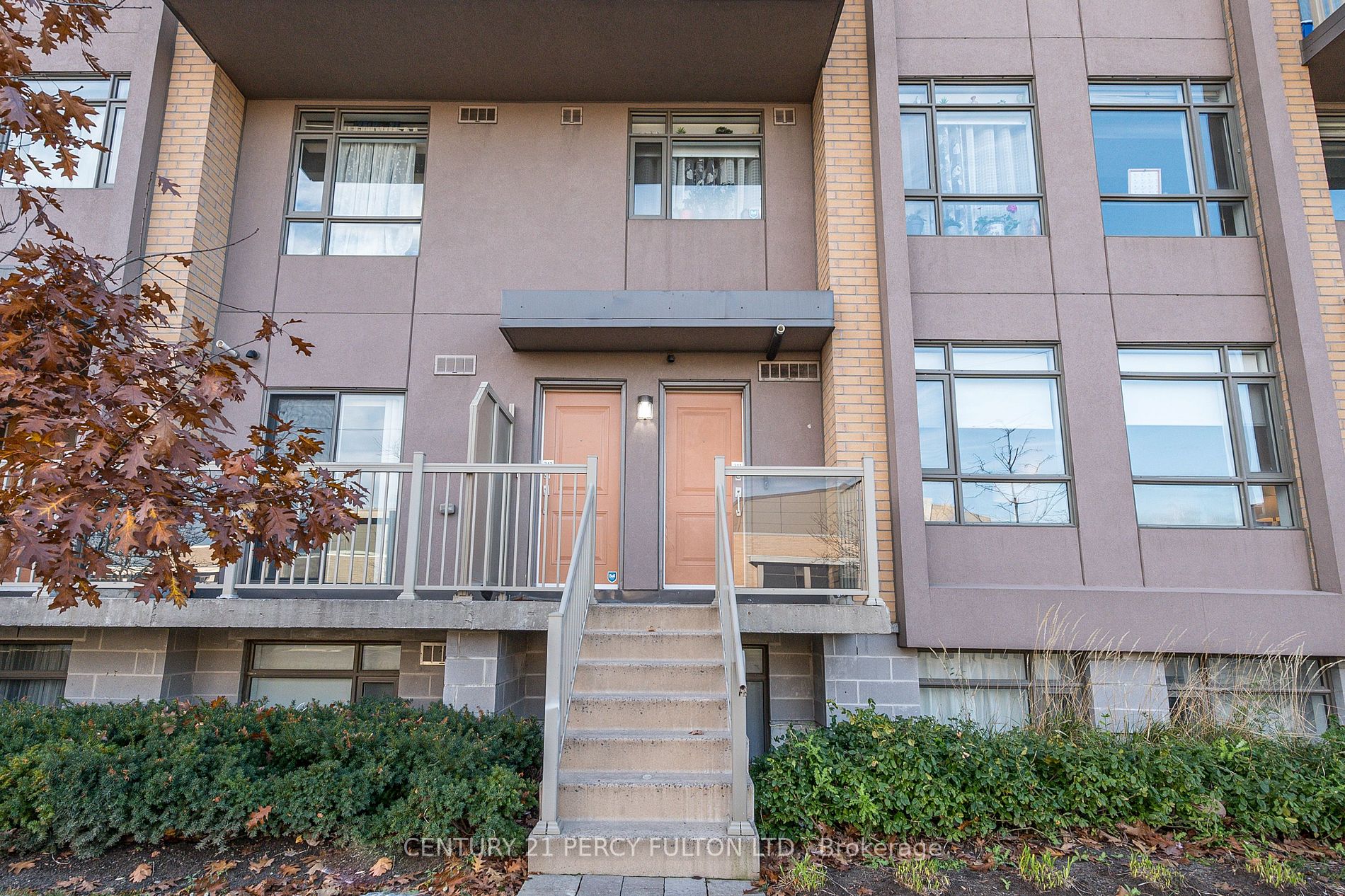 1070 Progress Ave, #211