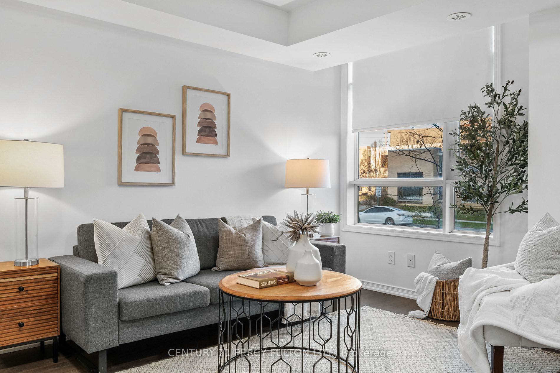 1070 Progress Ave, #211