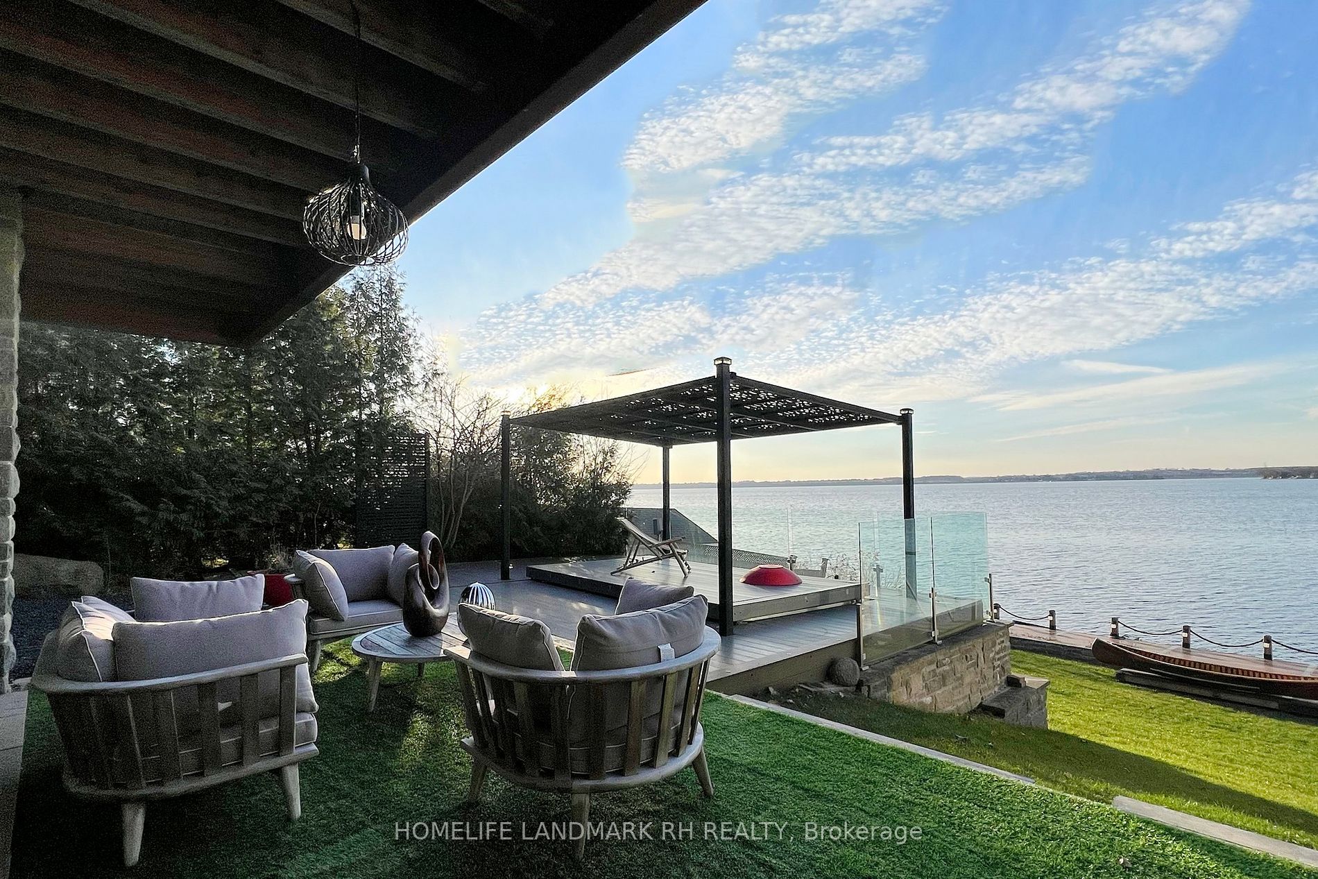 424 Fralicks Beach Rd