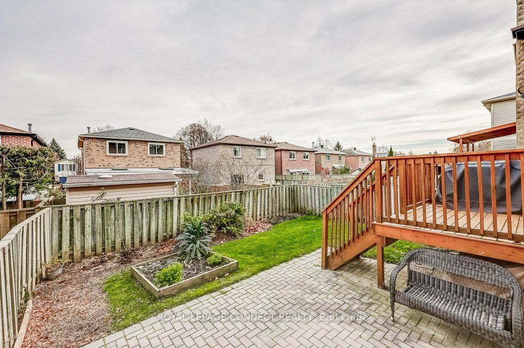 91 Daniels Cres