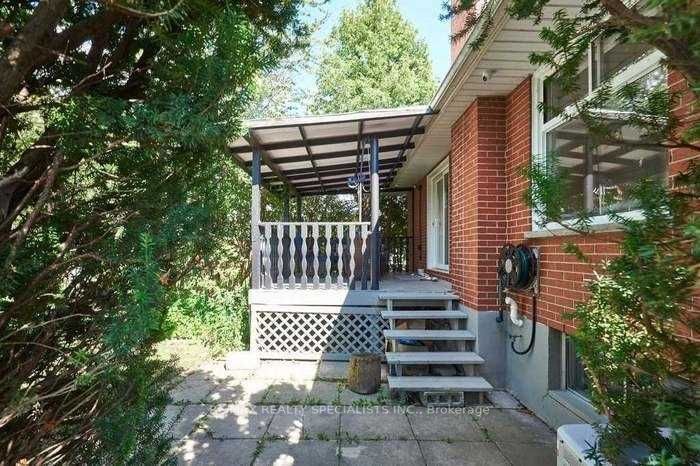 280 Malaga Rd, #Upper