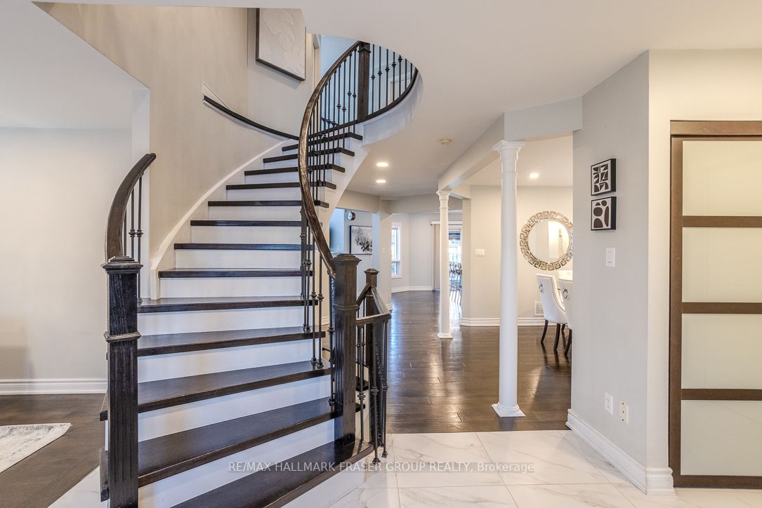 31 Gregson St