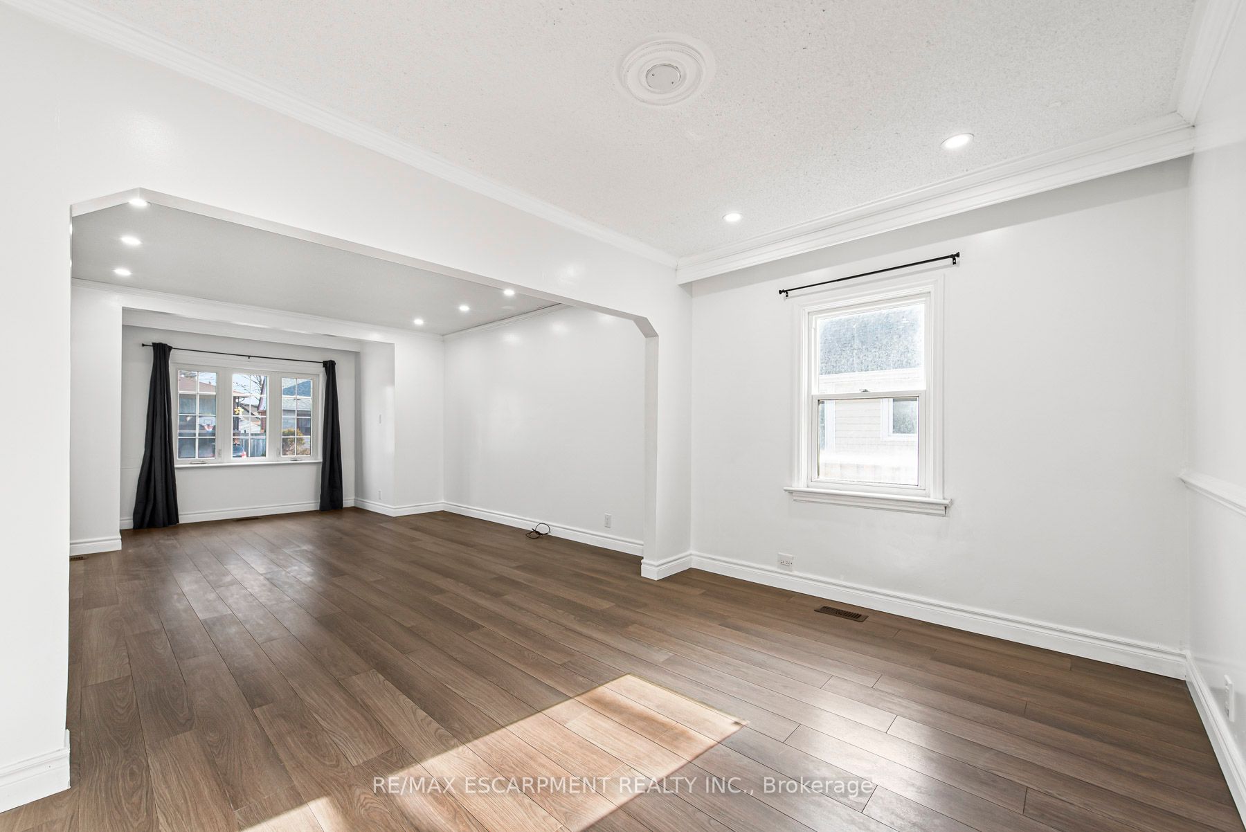 92 Sandown Ave