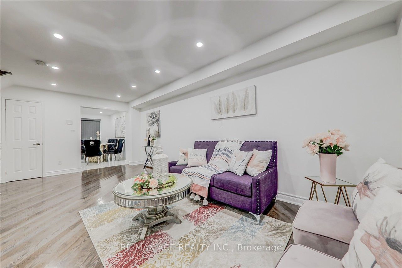 78 Andona Crescent