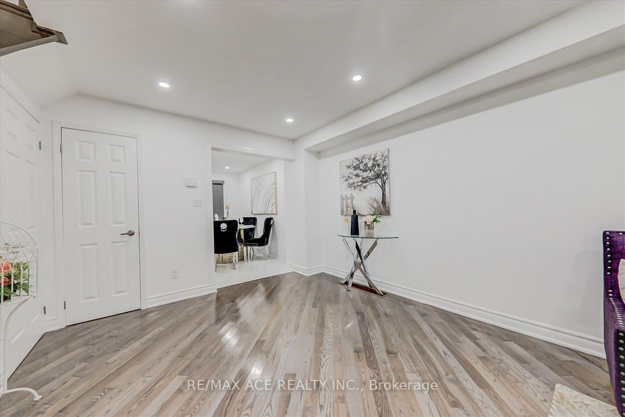 78 Andona Crescent