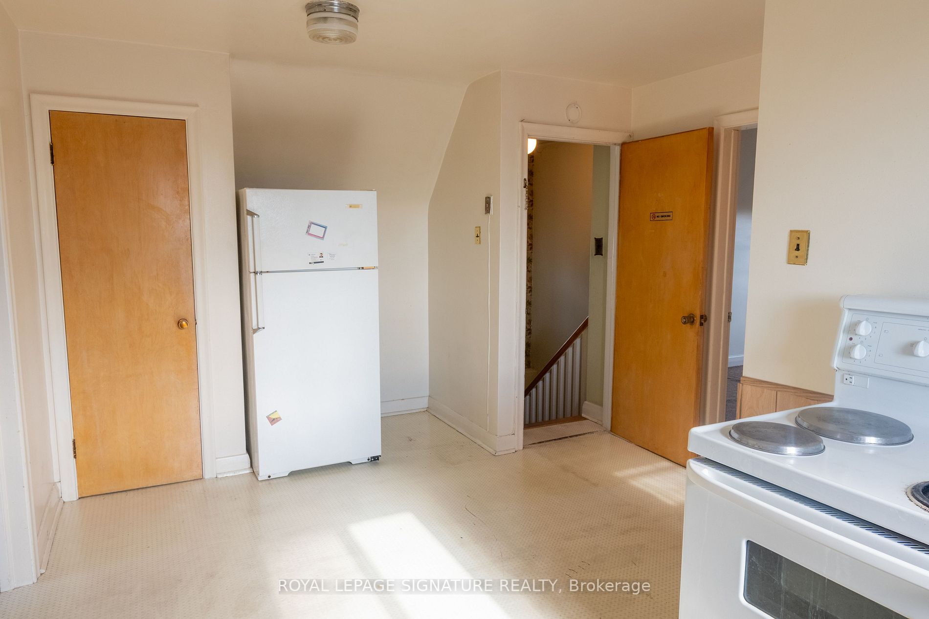 1407 Victoria Park Ave