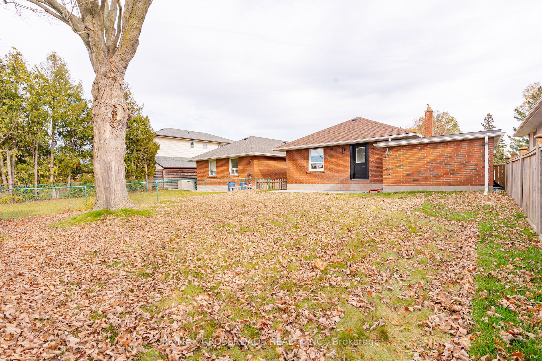 92 Crosland Drive