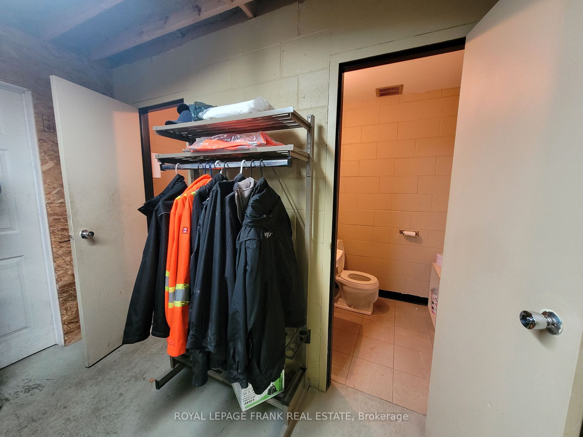 717 Wilson Rd S, #5&6