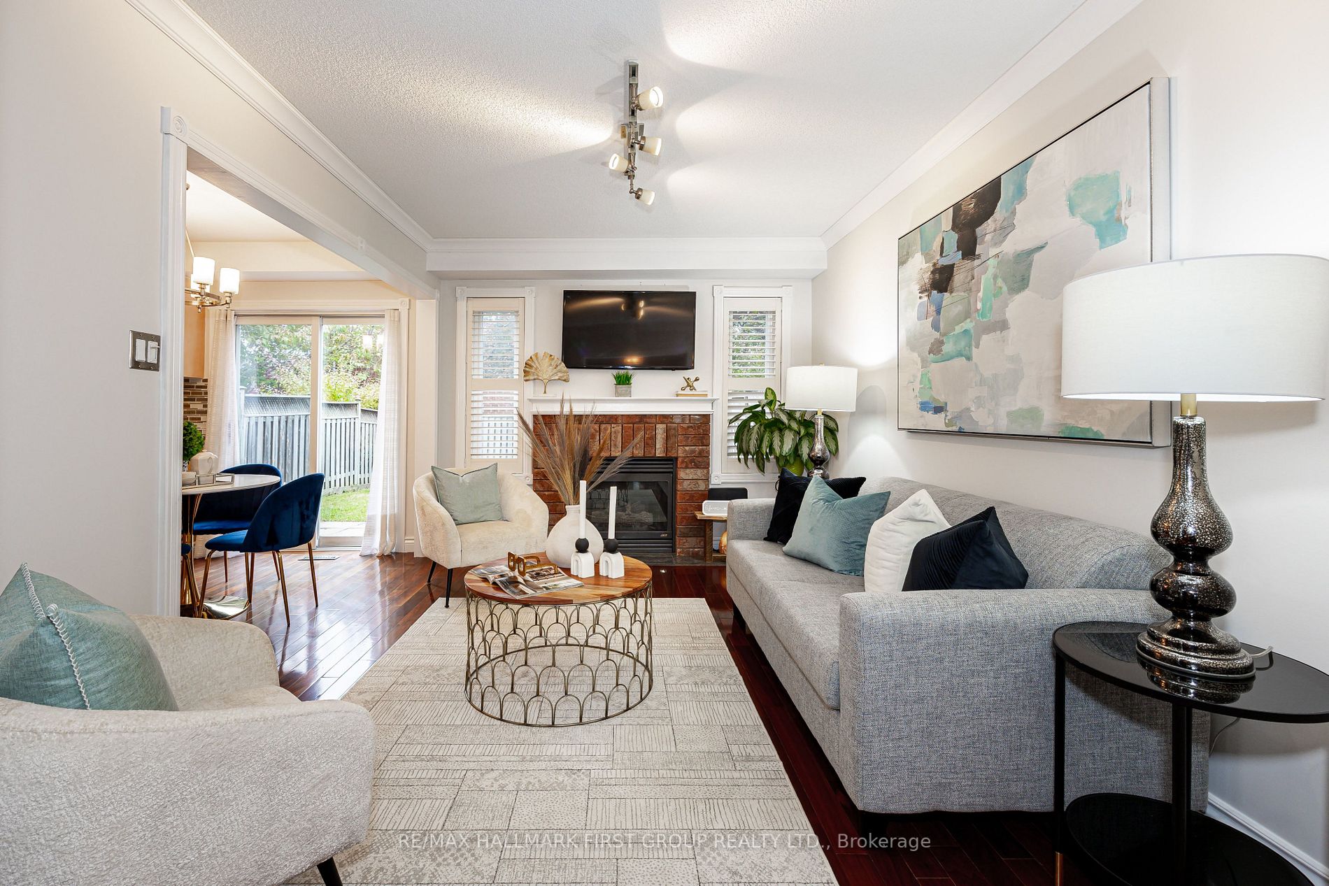 11 Gill Cres