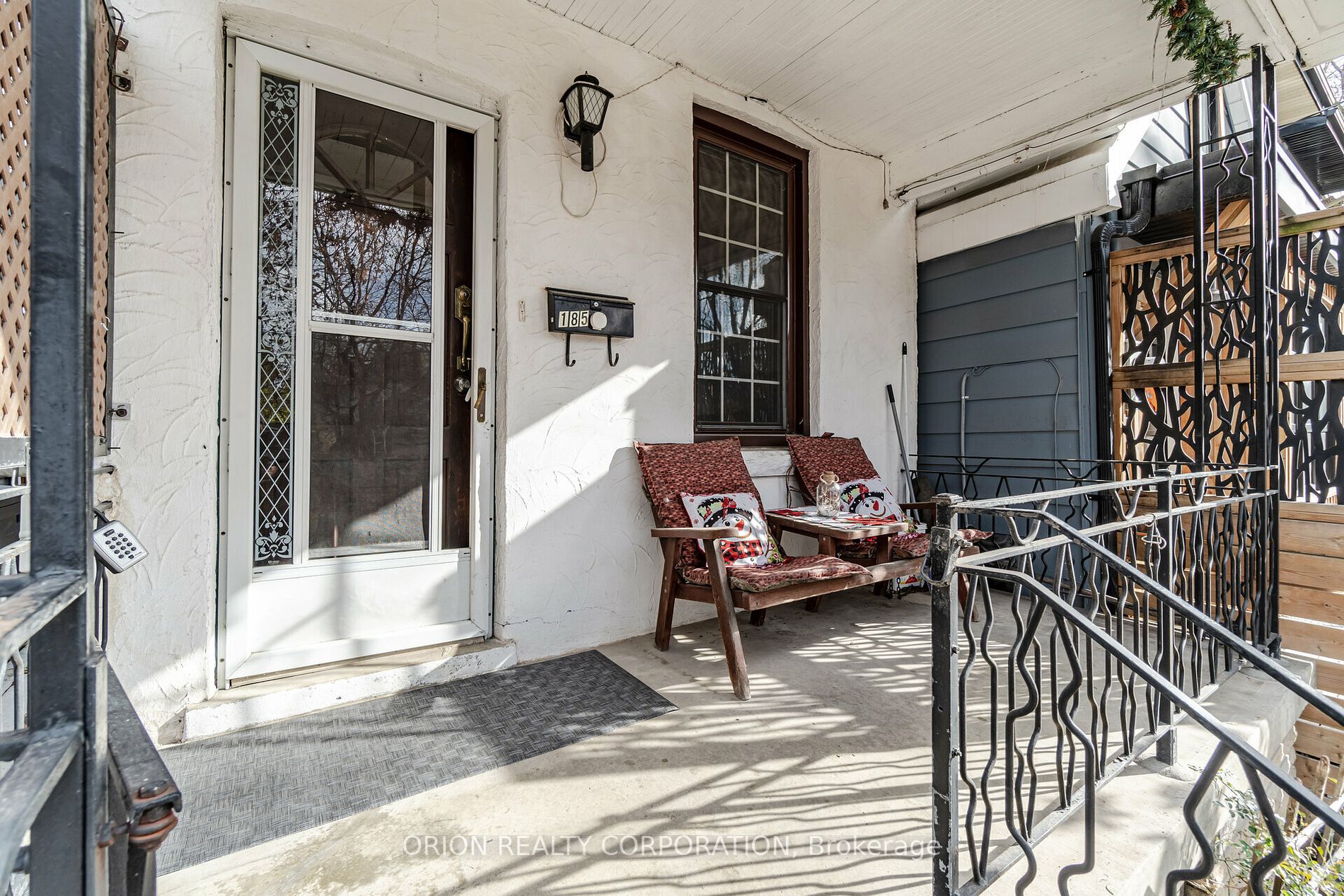 185 Craven Rd