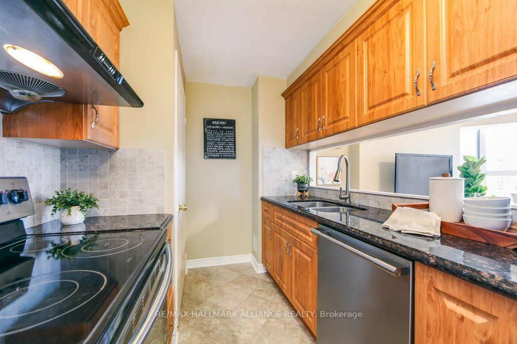 90 Dale Ave, #1208