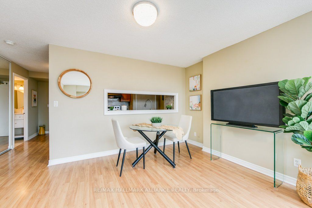 90 Dale Ave, #1208