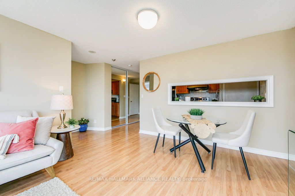 90 Dale Ave, #1208