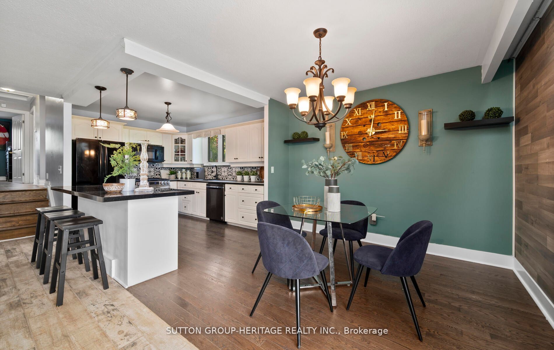 20 Strathy Rd