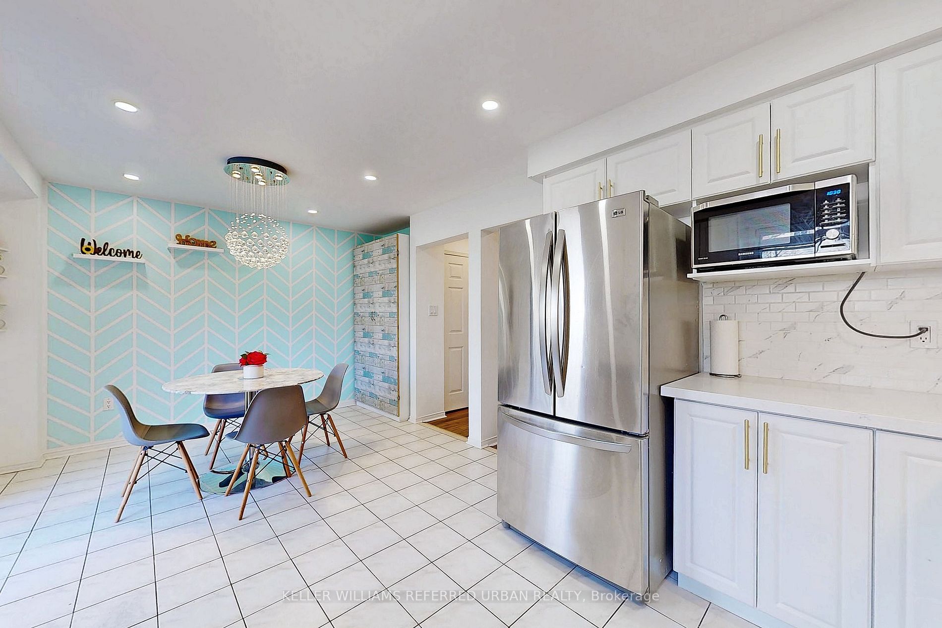 49 Landerville Lane
