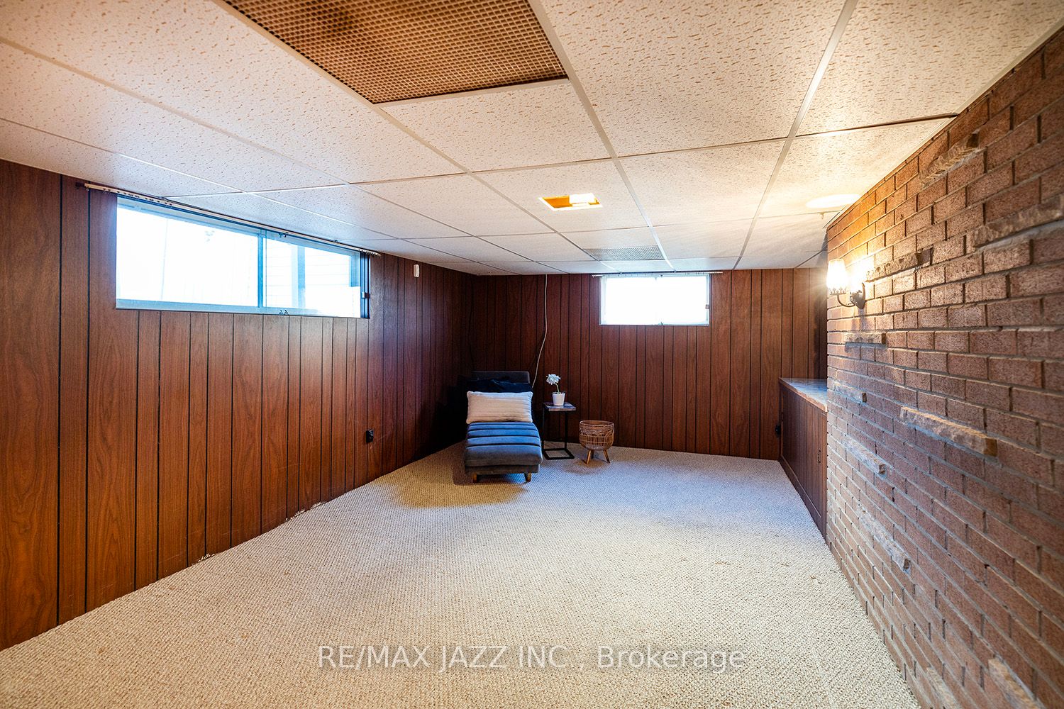 168 Switzer Dr