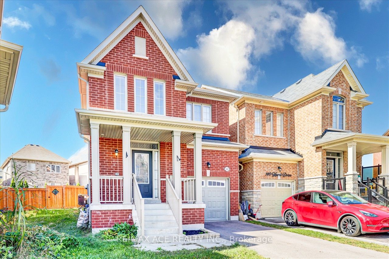 142 Hurst Dr