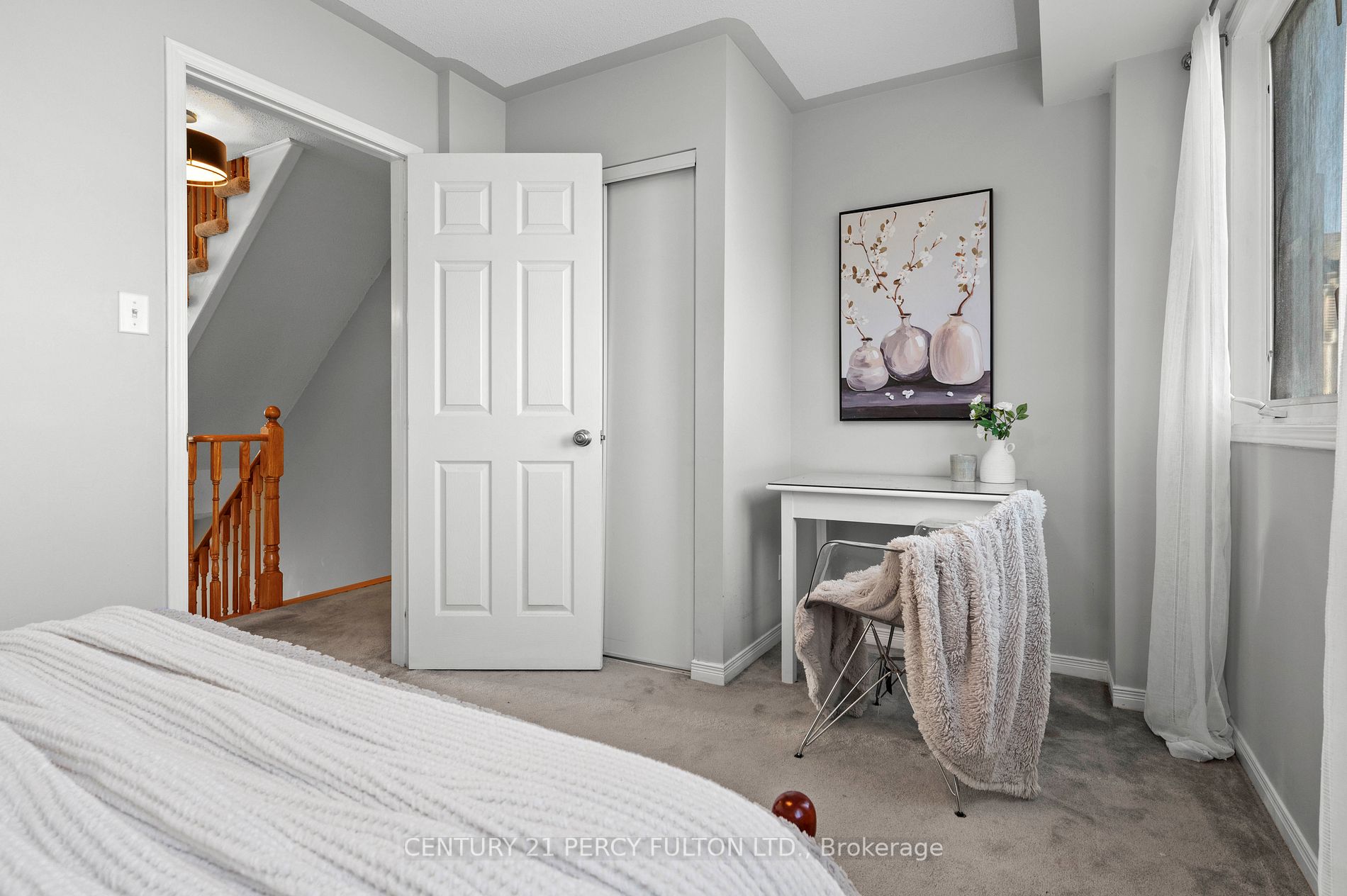 28 Rosebank Dr, #1206